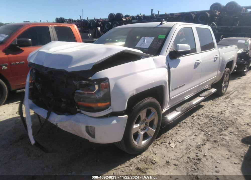 2017 CHEVROLET SILVERADO 1500 2LT VIN: 3GCUKREC3HG266901