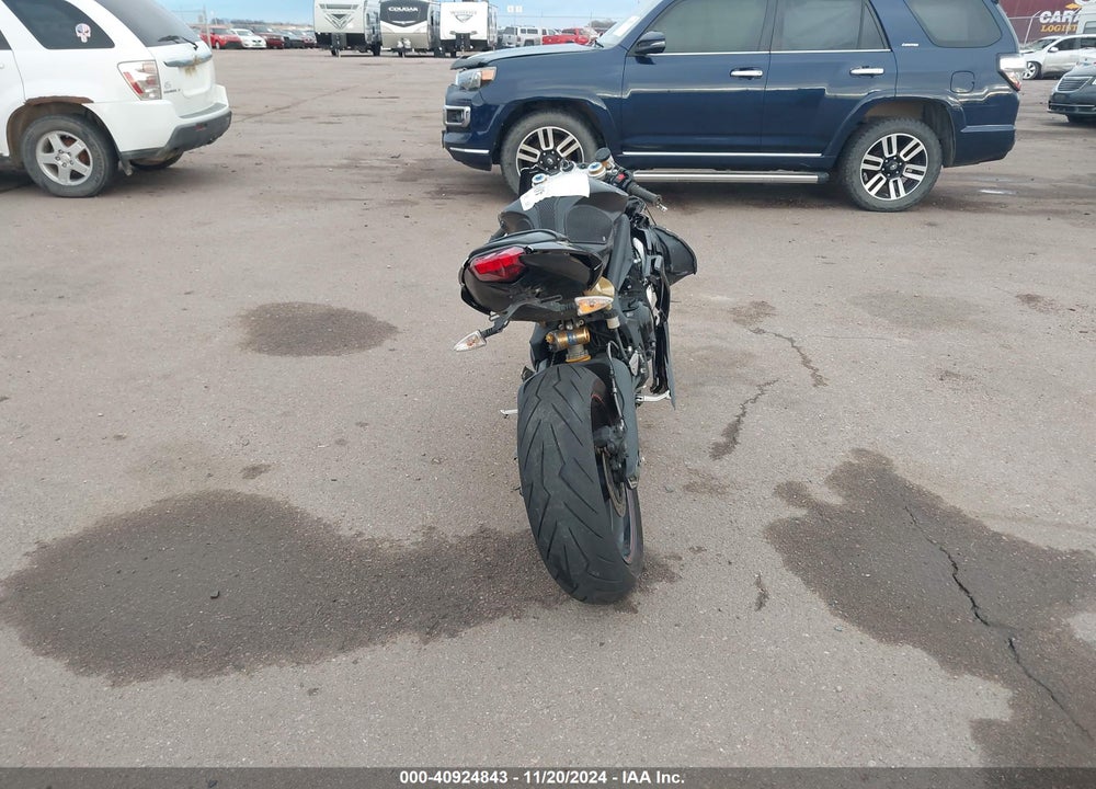 2017 TRIUMPH MOTORCYCLE DAYTONA 675R ABS VIN: SMTA02YK0HJ789649