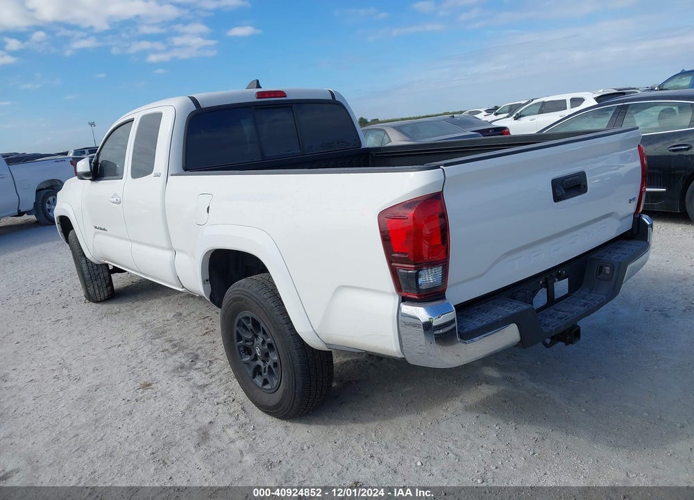 2021 TOYOTA TACOMA SR5 V6 VIN: 3TYRZ5CN6MT012405