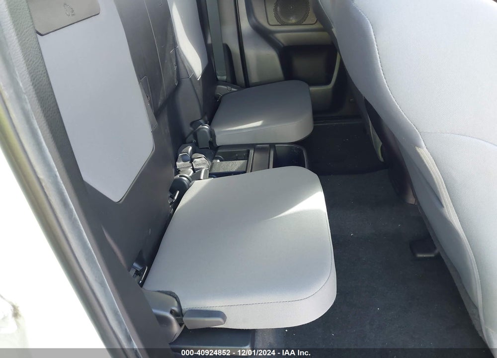 2021 TOYOTA TACOMA SR5 V6 VIN: 3TYRZ5CN6MT012405