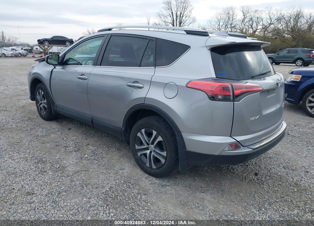 2017 TOYOTA RAV4 LE VIN: 2T3BFREV6HW625655