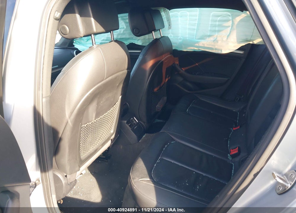 2018 AUDI A3 VIN: WAUAUGFF3J1030874
