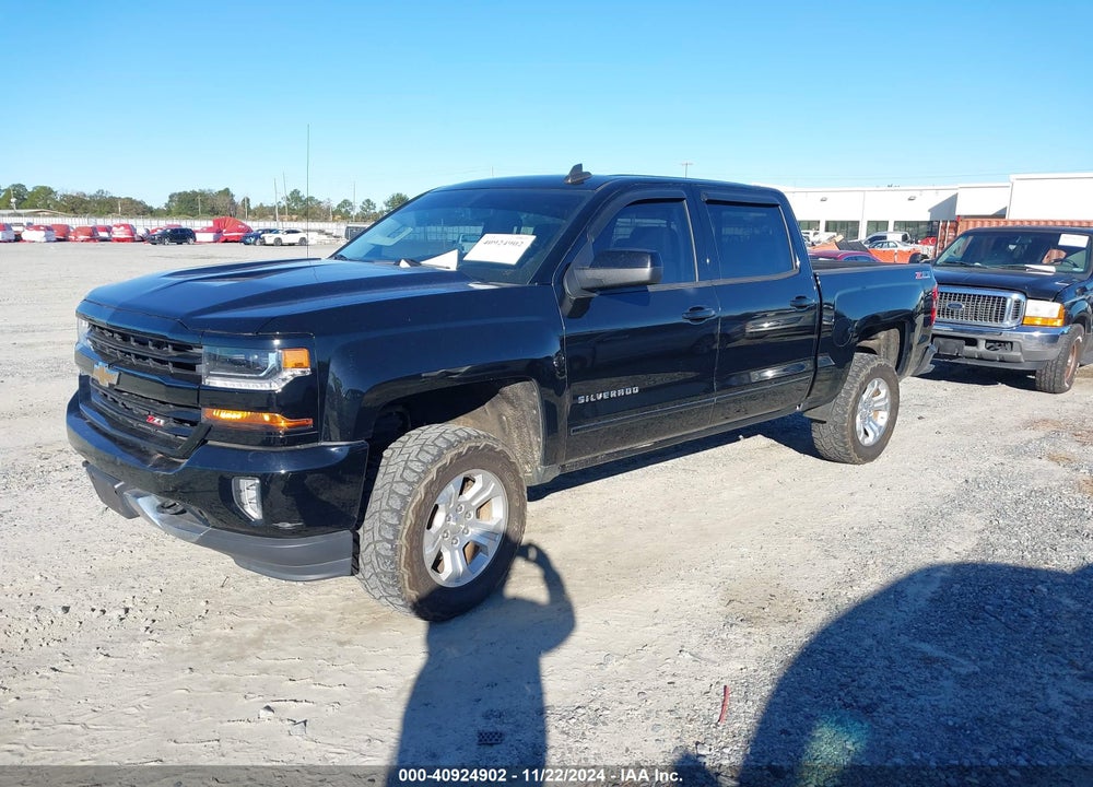 2017 CHEVROLET SILVERADO 1500 2LT VIN: 3GCUKREC6HG362067