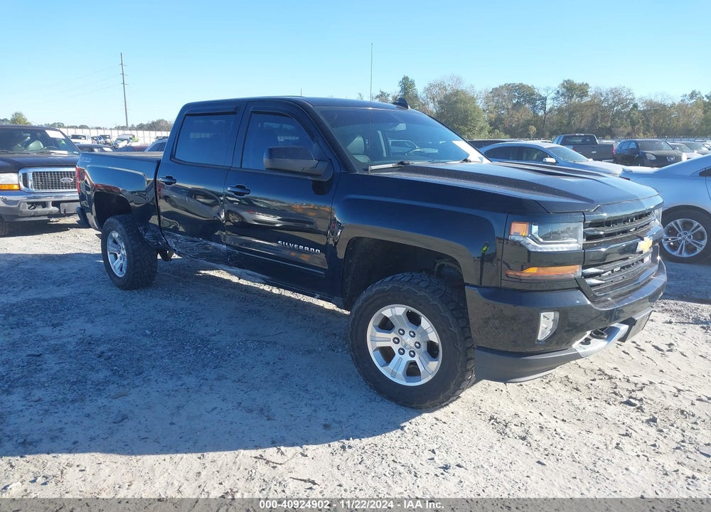 2017 CHEVROLET SILVERADO 1500 2LT VIN: 3GCUKREC6HG362067