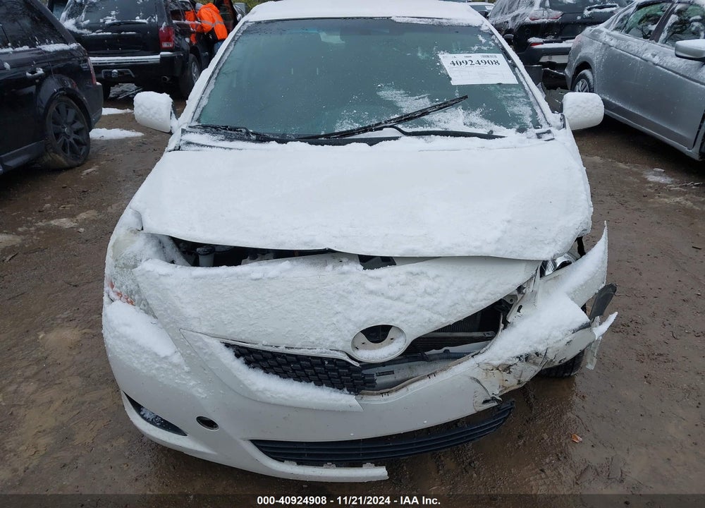 2009 TOYOTA YARIS VIN: JTDBT903391304204