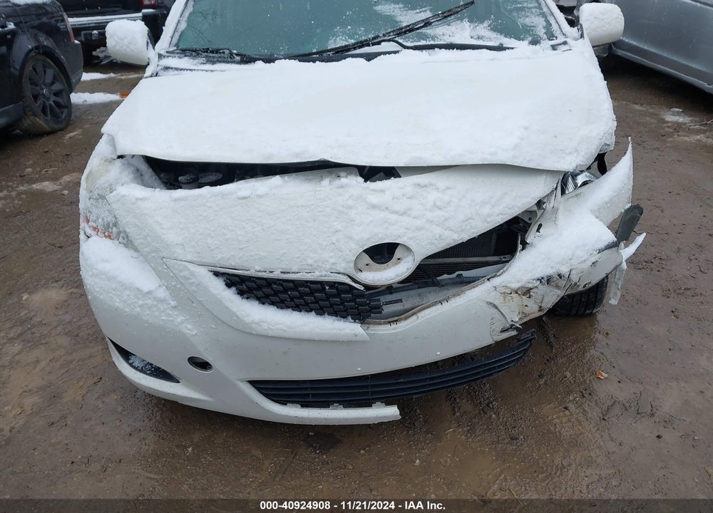 2009 TOYOTA YARIS VIN: JTDBT903391304204