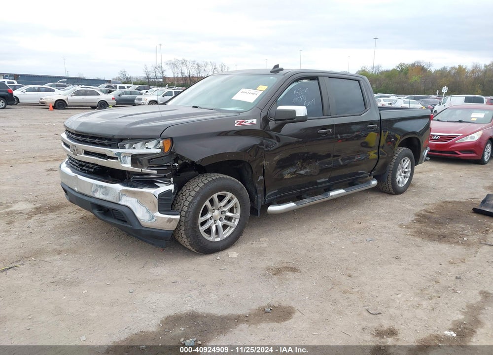 2019 CHEVROLET SILVERADO 1500 LT VIN: 1GCUYDED1KZ137556