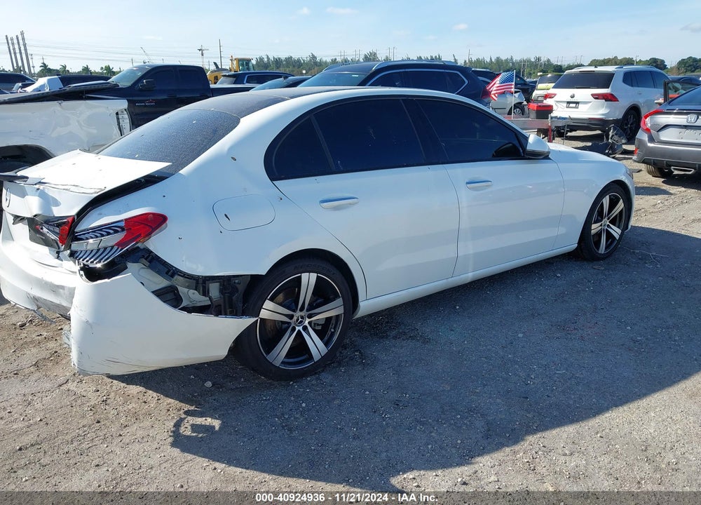 2023 MERCEDES-BENZ C VIN: W1KAF4GB1PR094676