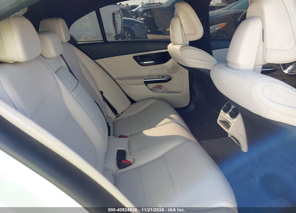 2023 MERCEDES-BENZ C VIN: W1KAF4GB1PR094676