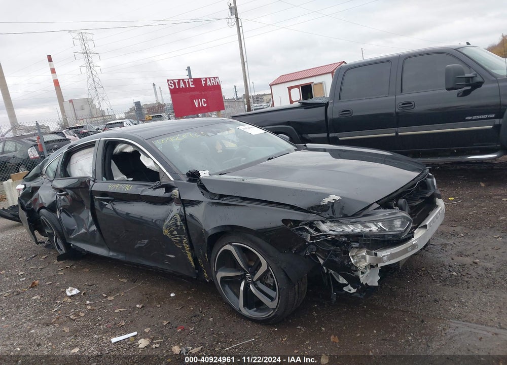 2018 HONDA ACCORD VIN: 1HGCV1F37JA150822