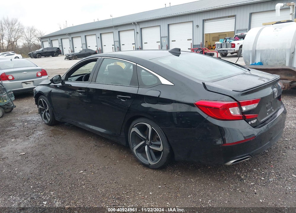 2018 HONDA ACCORD VIN: 1HGCV1F37JA150822