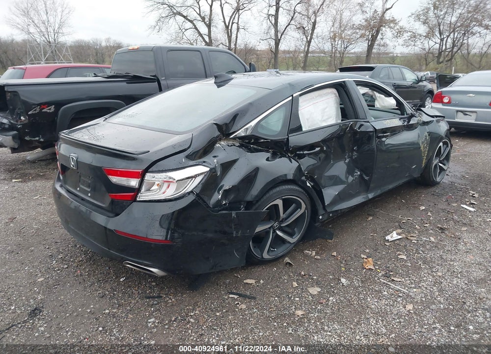 2018 HONDA ACCORD VIN: 1HGCV1F37JA150822