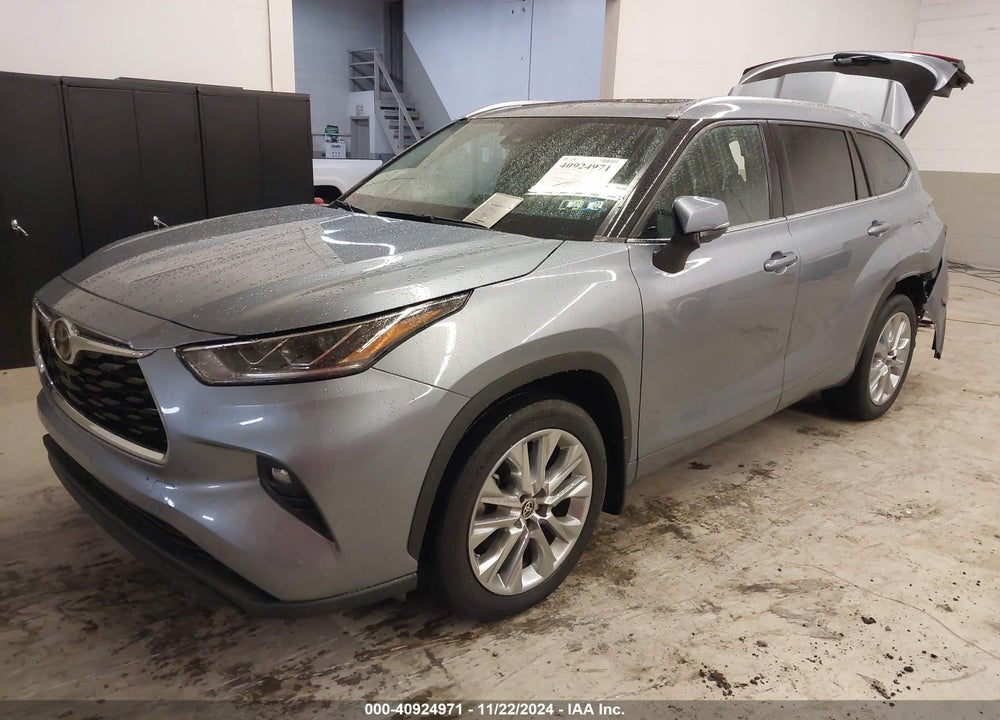 2021 TOYOTA HIGHLANDER LIMITED VIN: 5TDDZRBH8MS113499
