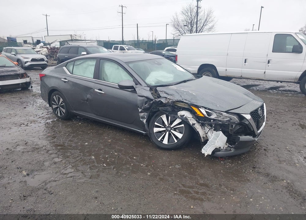 2021 NISSAN ALTIMA SV FWD VIN: 1N4BL4DV2MN358714