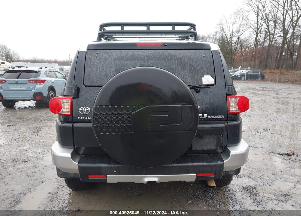 2007 TOYOTA FJ CRUISER VIN: JTEBU11F970034580