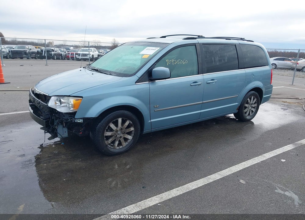 2009 CHRYSLER TOWN & COUNTRY TOURING VIN: 2A8HR54169R631811