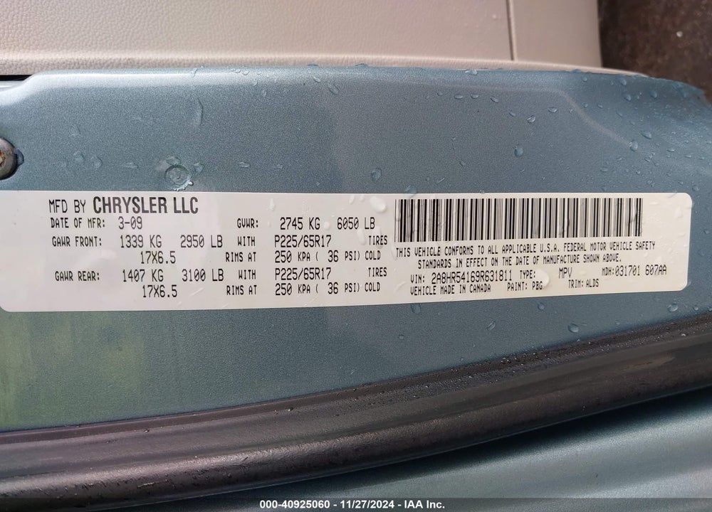 2009 CHRYSLER TOWN & COUNTRY TOURING VIN: 2A8HR54169R631811