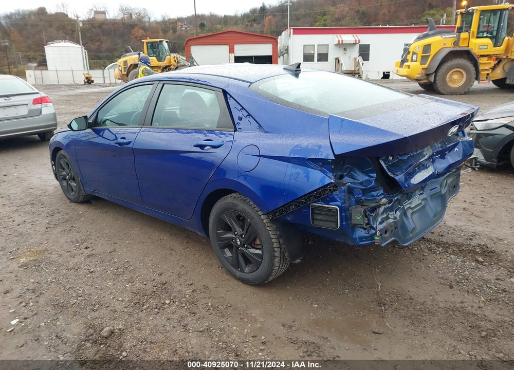 2022 HYUNDAI ELANTRA SEL VIN: 5NPLM4AG4NH084273