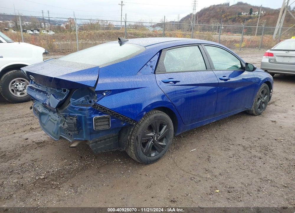 2022 HYUNDAI ELANTRA SEL VIN: 5NPLM4AG4NH084273