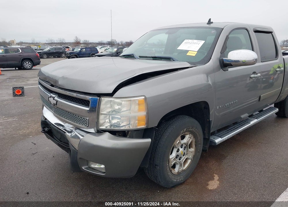 2008 CHEVROLET SILVERADO 1500 LT2 VIN: 2GCEK13MX81111269