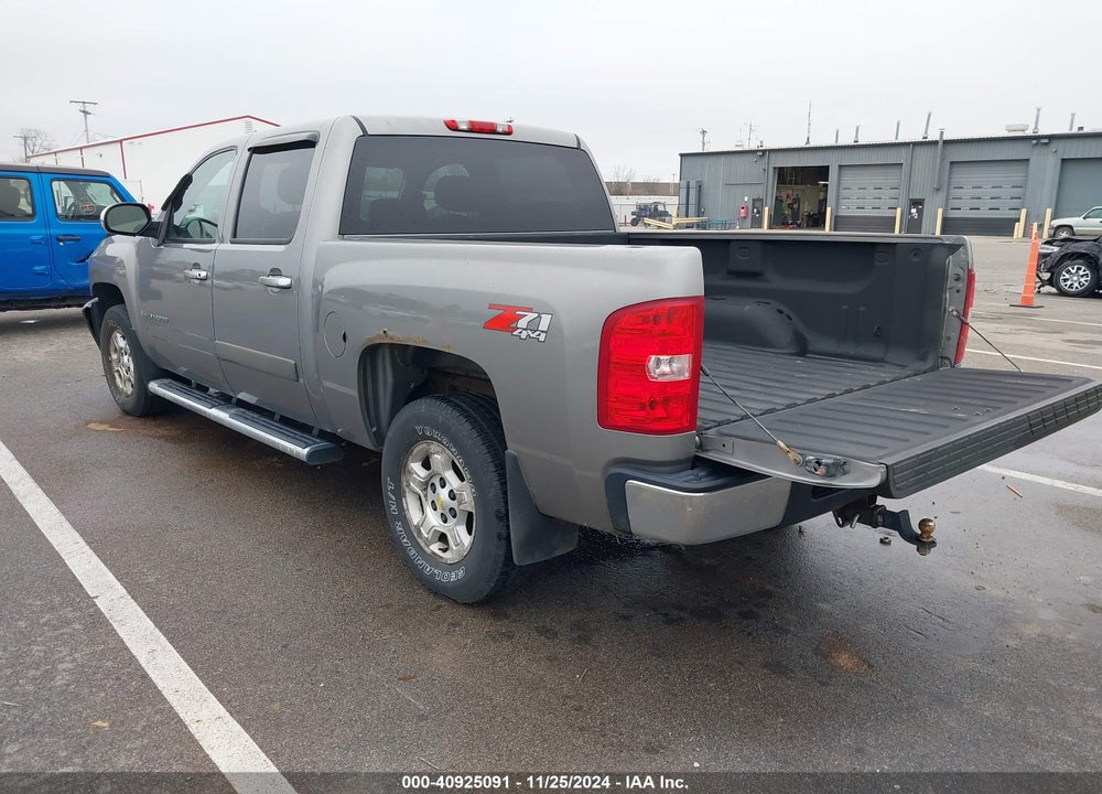 2008 CHEVROLET SILVERADO 1500 LT2 VIN: 2GCEK13MX81111269