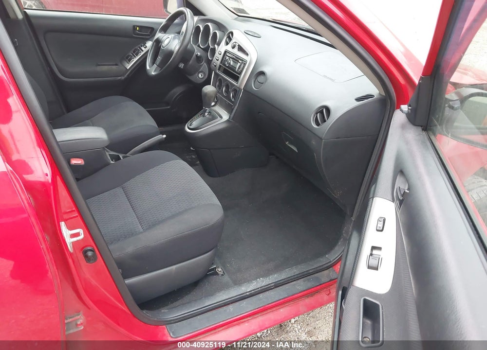 2008 TOYOTA MATRIX VIN: 2T1KR32E08C702331