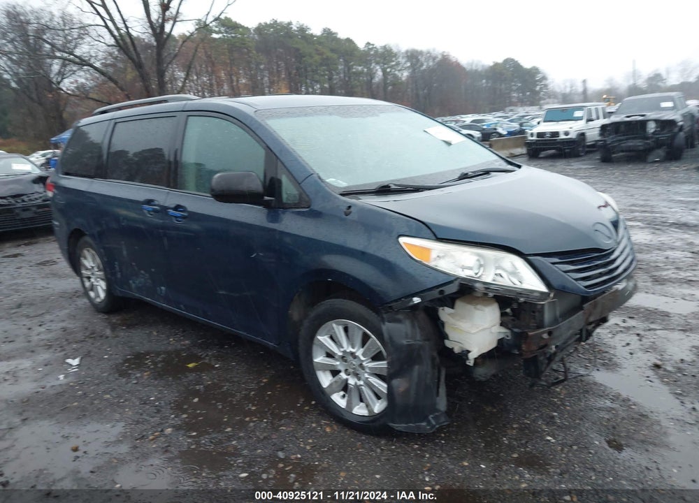 2011 TOYOTA SIENNA LE VIN: 5TDJK3DC1BS021301