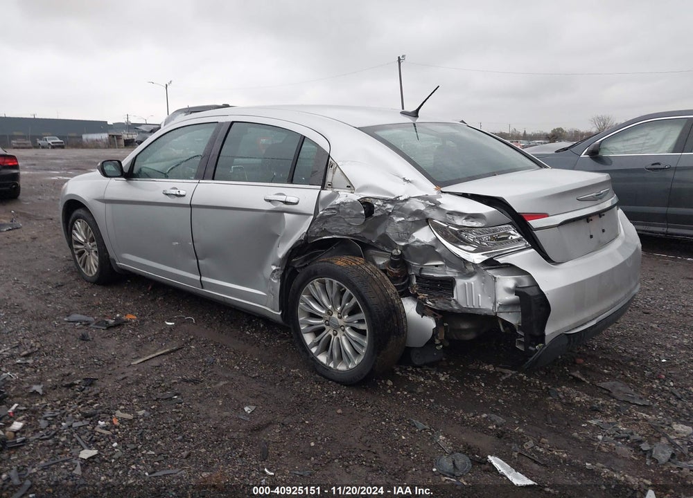 2012 CHRYSLER 200 LIMITED VIN: 1C3CCBCB7CN122430