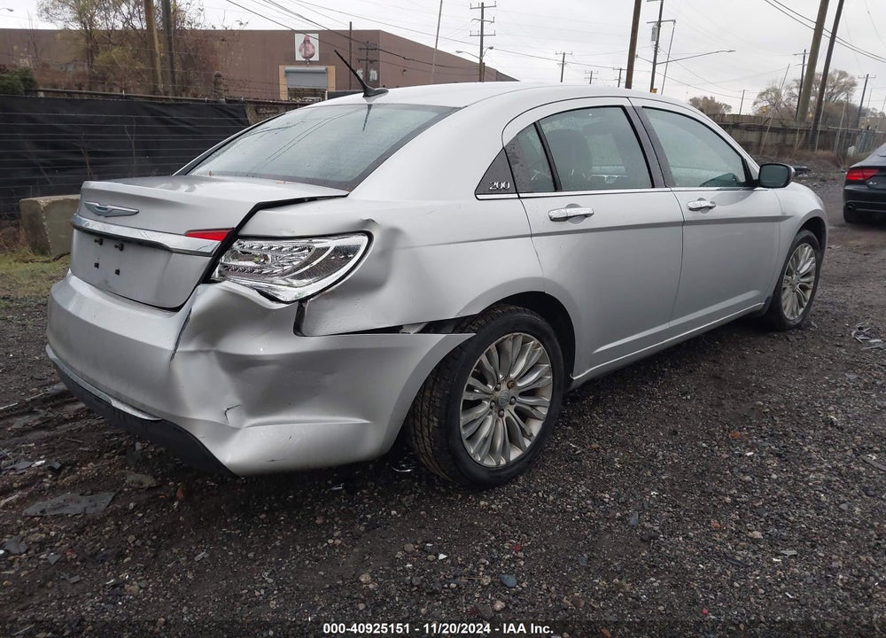 2012 CHRYSLER 200 LIMITED VIN: 1C3CCBCB7CN122430