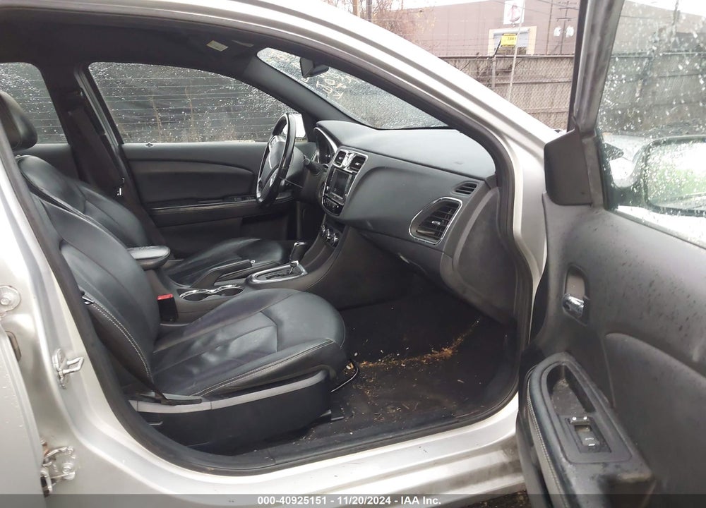 2012 CHRYSLER 200 LIMITED VIN: 1C3CCBCB7CN122430