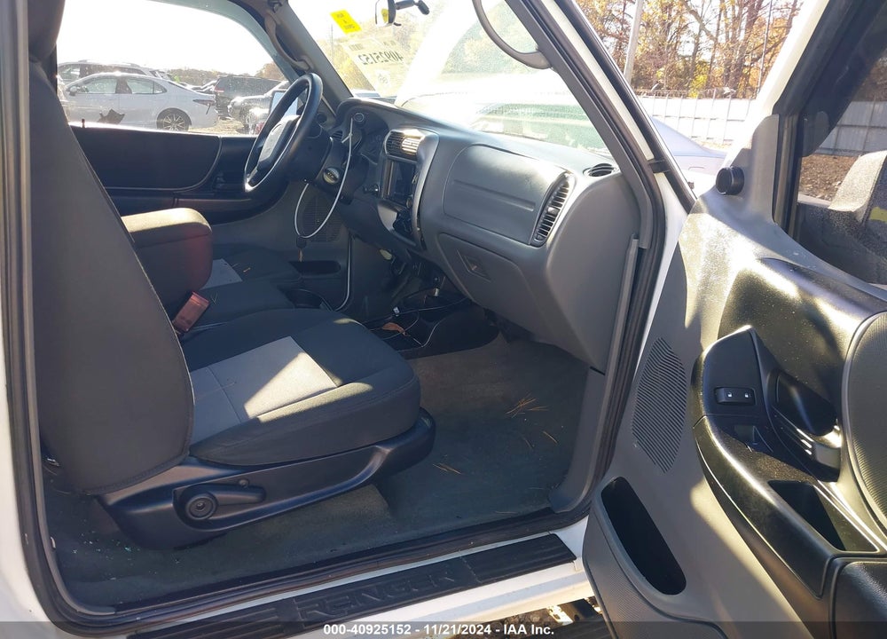 2011 FORD RANGER XLT VIN: 1FTKR1EE9BPB13237