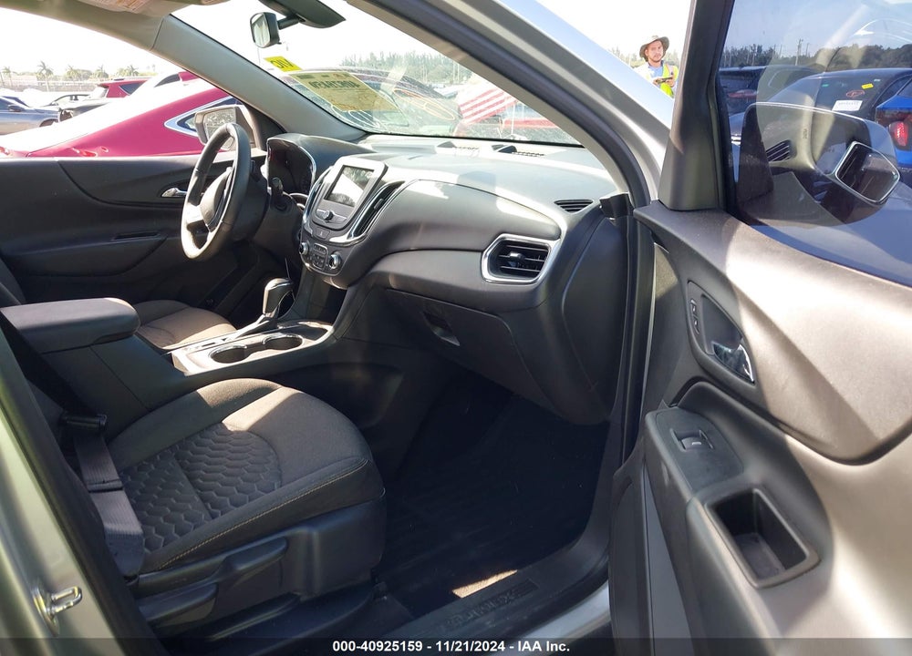2019 CHEVROLET EQUINOX LT VIN: 3GNAXLEX2KS661927
