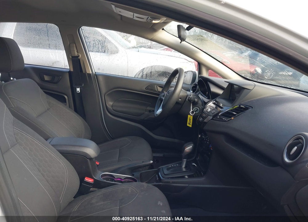 2019 FORD FIESTA SE VIN: 3FADP4BJ8KM148462