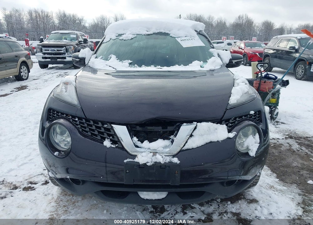 2015 NISSAN JUKE SV VIN: JN8AF5MV3FT563058