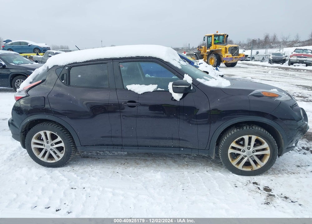 2015 NISSAN JUKE SV VIN: JN8AF5MV3FT563058