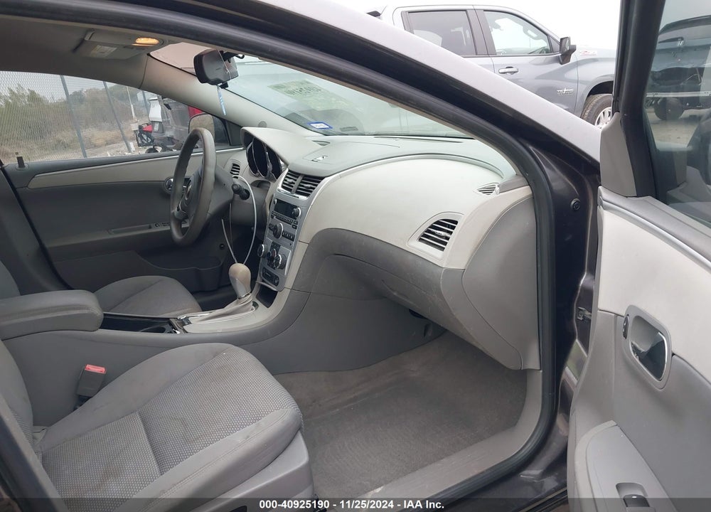 2010 CHEVROLET MALIBU LS VIN: 1G1ZA5EB3A4165135