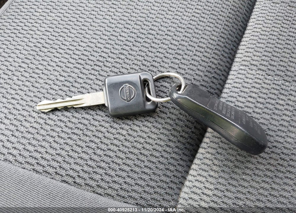 2003 NISSAN FRONTIER XE-V6 VIN: 1N6ED29Y23C424648