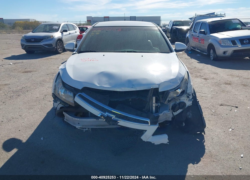 2014 CHEVROLET CRUZE VIN: 1G1PE5SB7E7245493