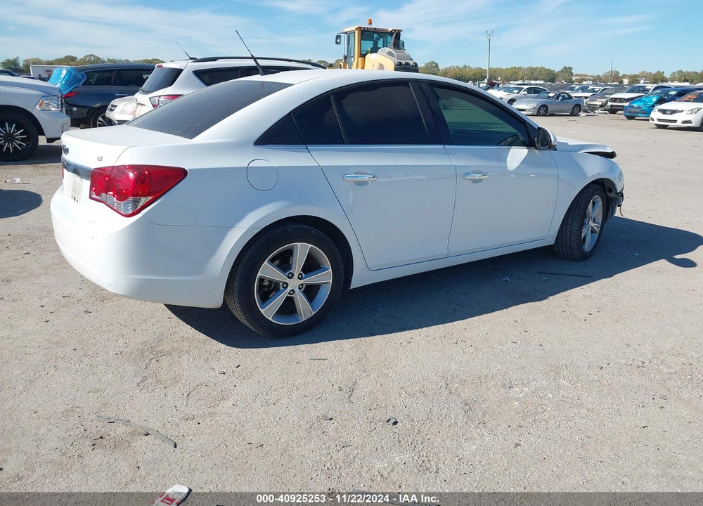 2014 CHEVROLET CRUZE VIN: 1G1PE5SB7E7245493