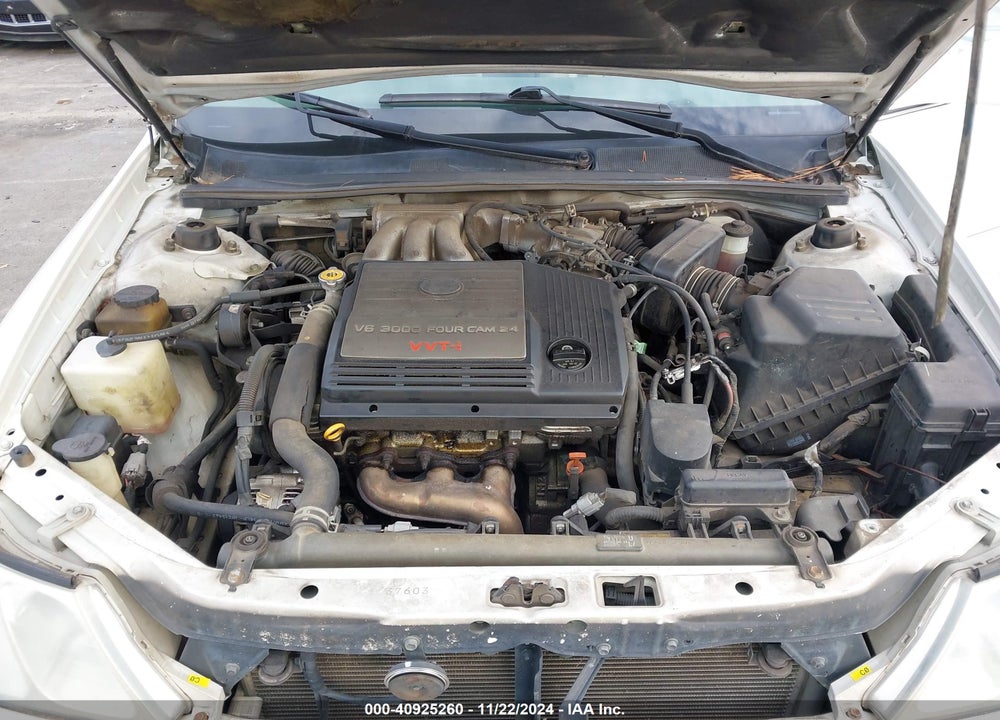 2000 TOYOTA AVALON XLS VIN: 4T1BF28B6YU067677