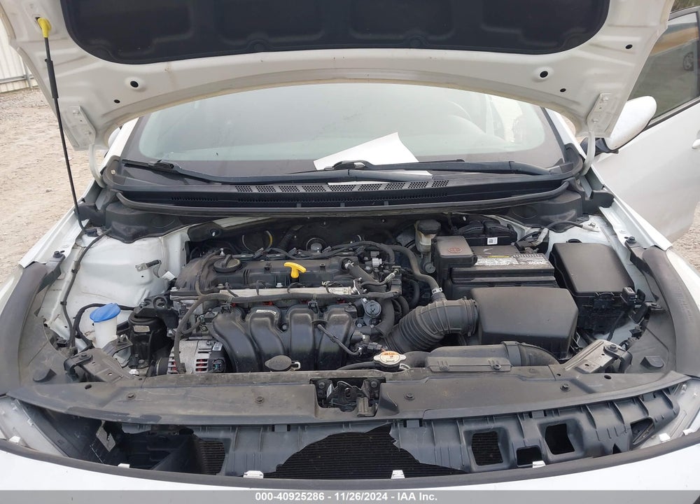 2018 KIA FORTE VIN: 3KPFL4A78JE196895