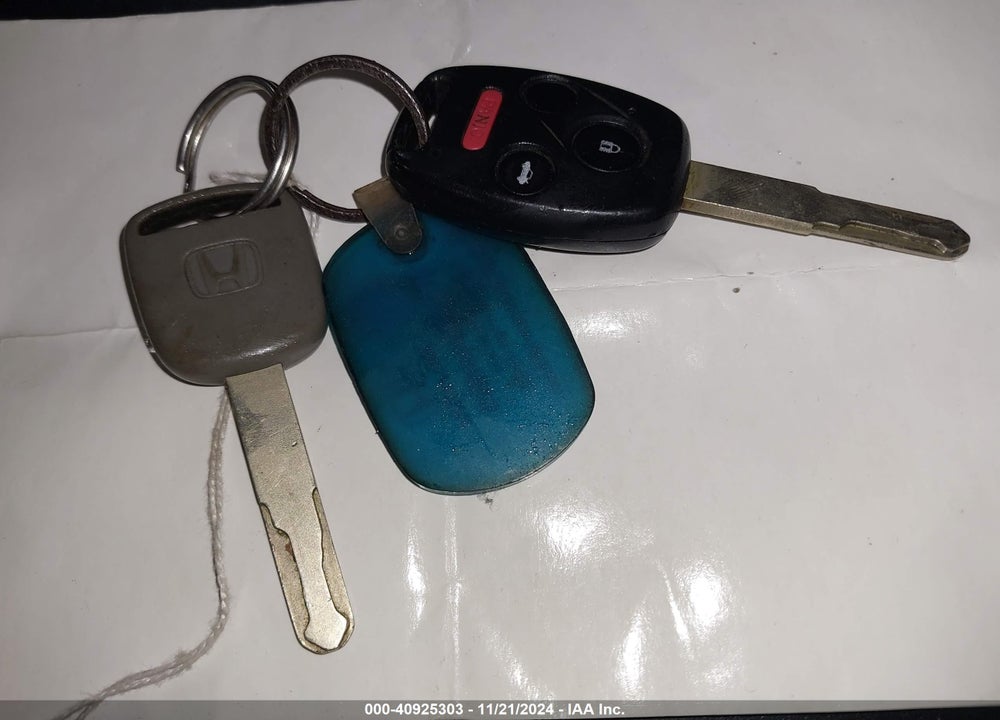 2004 HONDA ACCORD 2.4 EX VIN: 1HGCM568X4A064527