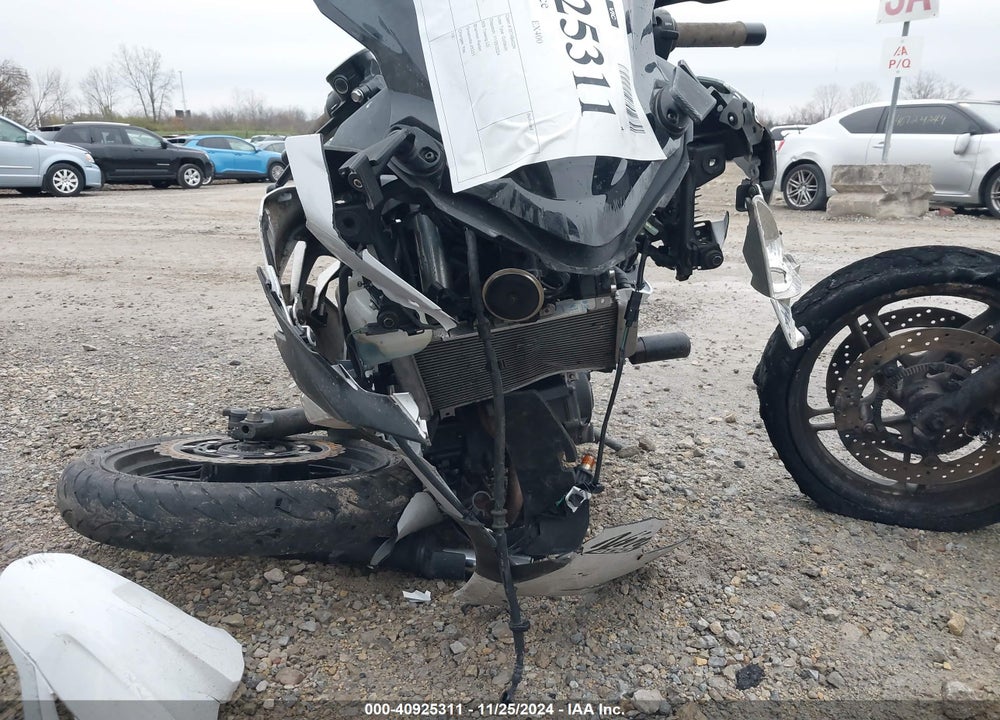 2020 KAWASAKI EX400 VIN: JKAEXKG16LDA70012