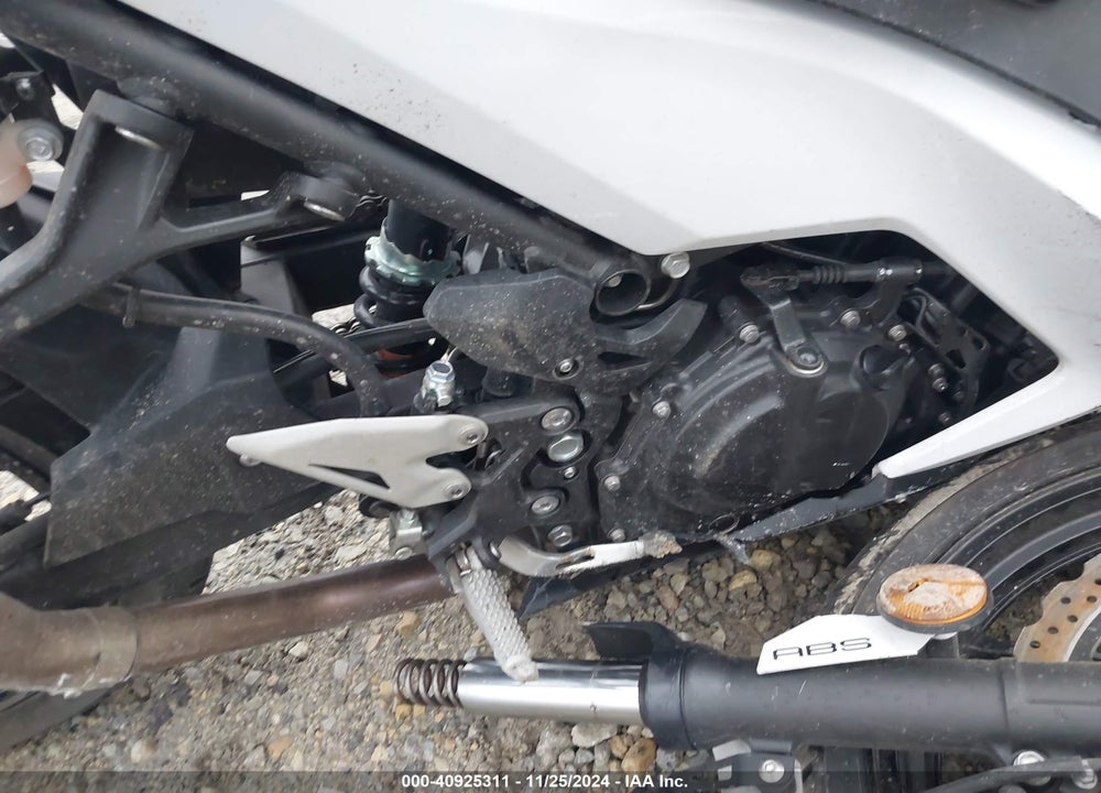 2020 KAWASAKI EX400 VIN: JKAEXKG16LDA70012