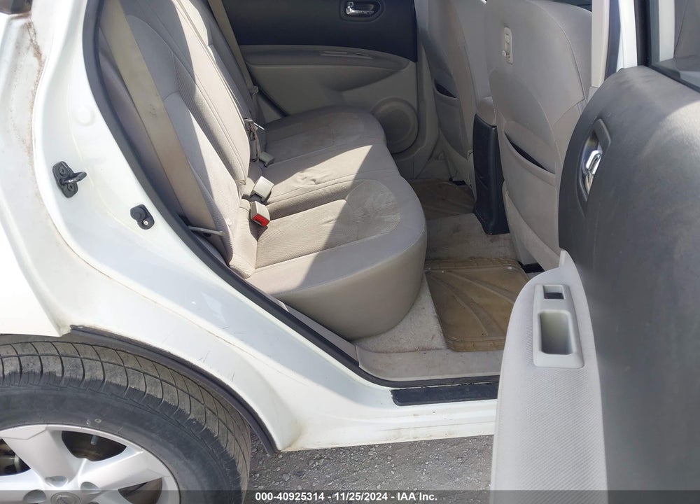 2013 NISSAN ROGUE S VIN: JN8AS5MV3DW618874