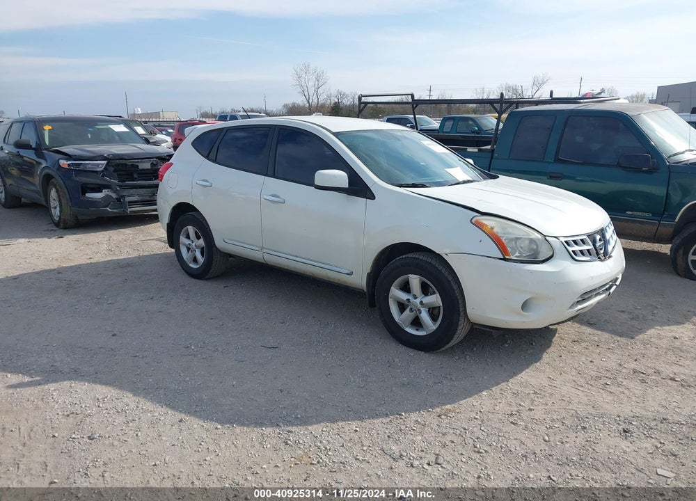 2013 NISSAN ROGUE S VIN: JN8AS5MV3DW618874