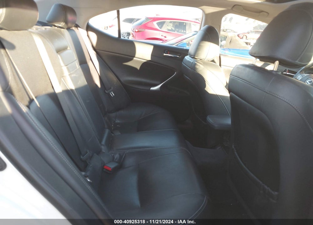 2011 LEXUS IS 250 VIN: JTHBF5C26B5140852