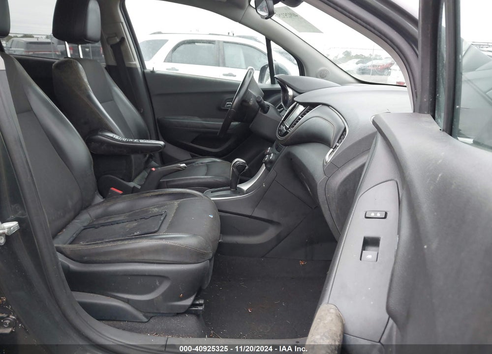 2017 CHEVROLET TRAX LT VIN: 3GNCJLSB0HL271902