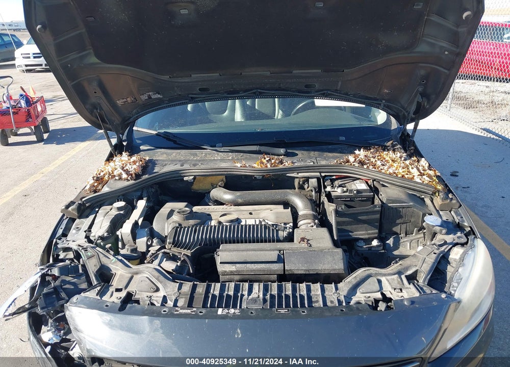 2015 VOLVO S60 VIN: YV1612TC5F2318129