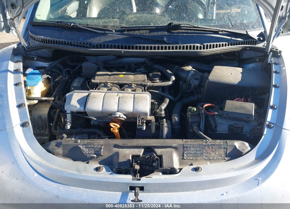 2003 VOLKSWAGEN NEW BEETLE GLS VIN: 3VWCK21Y23M302847